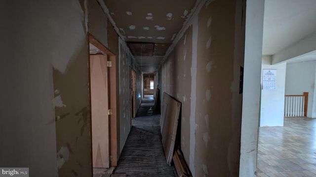 586 OLD LIMEKILN LN, Newport, PA 17074