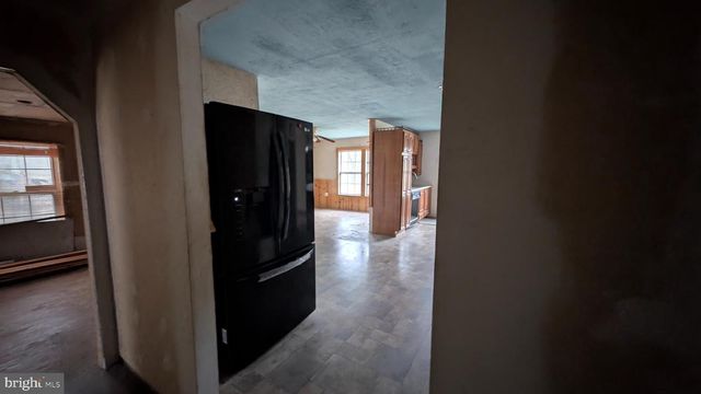 586 OLD LIMEKILN LN, Newport, PA 17074