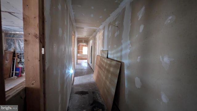 586 OLD LIMEKILN LN, Newport, PA 17074