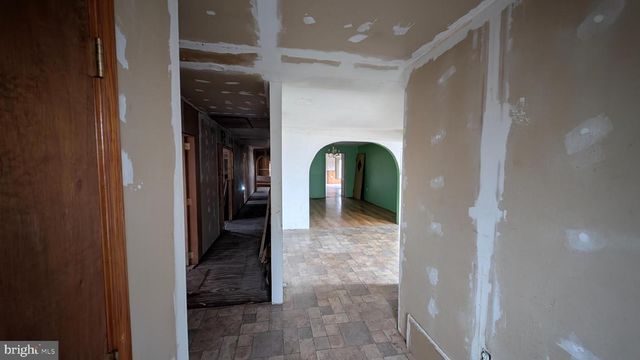 586 OLD LIMEKILN LN, Newport, PA 17074