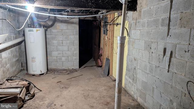 586 OLD LIMEKILN LN, Newport, PA 17074