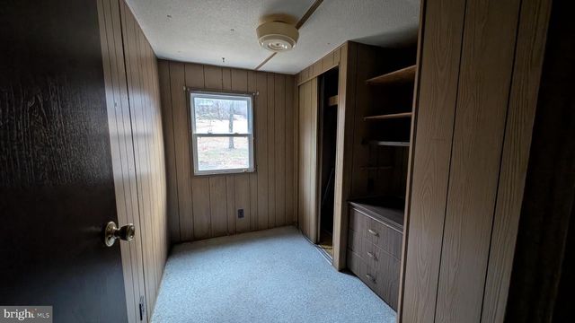 586 OLD LIMEKILN LN, Newport, PA 17074