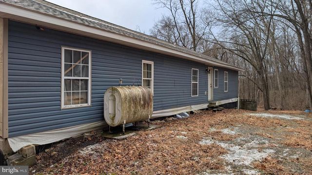 586 OLD LIMEKILN LN, Newport, PA 17074