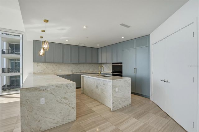 3101 BAYSHORE BOULEVARD 504, Tampa, FL 33629