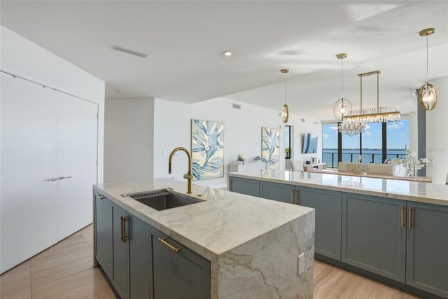 3101 BAYSHORE BOULEVARD 504, Tampa, FL 33629