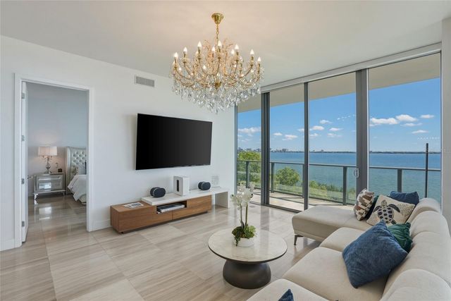 3101 BAYSHORE BOULEVARD 504, Tampa, FL 33629