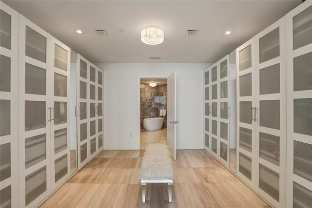 3101 BAYSHORE BOULEVARD 504, Tampa, FL 33629