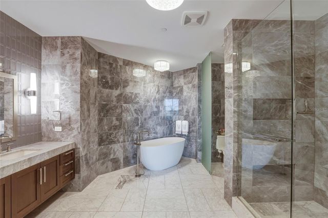 3101 BAYSHORE BOULEVARD 504, Tampa, FL 33629