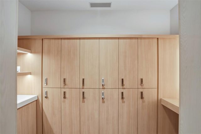 3101 BAYSHORE BOULEVARD 504, Tampa, FL 33629