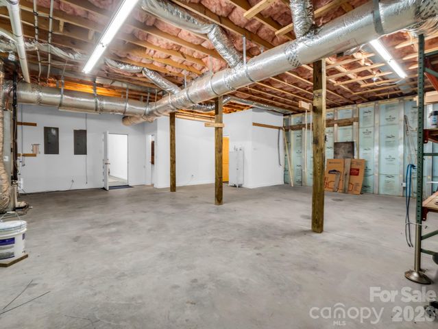 119 Mountain Bluff Trail, Hendersonville, NC 28792