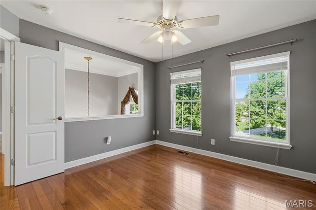 208 Vonbehren Drive, Chesterfield, MO 63005