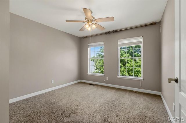 208 Vonbehren Drive, Chesterfield, MO 63005