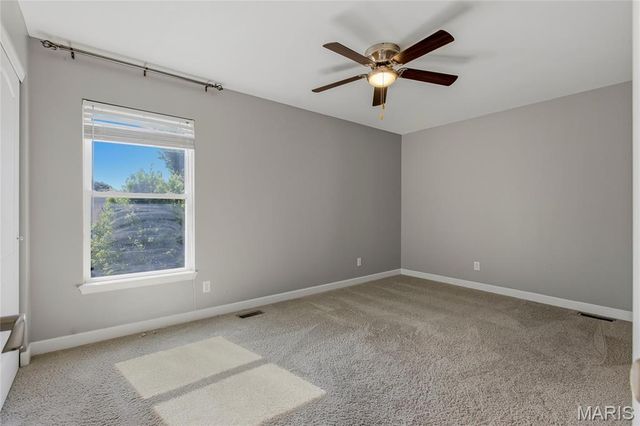 208 Vonbehren Drive, Chesterfield, MO 63005