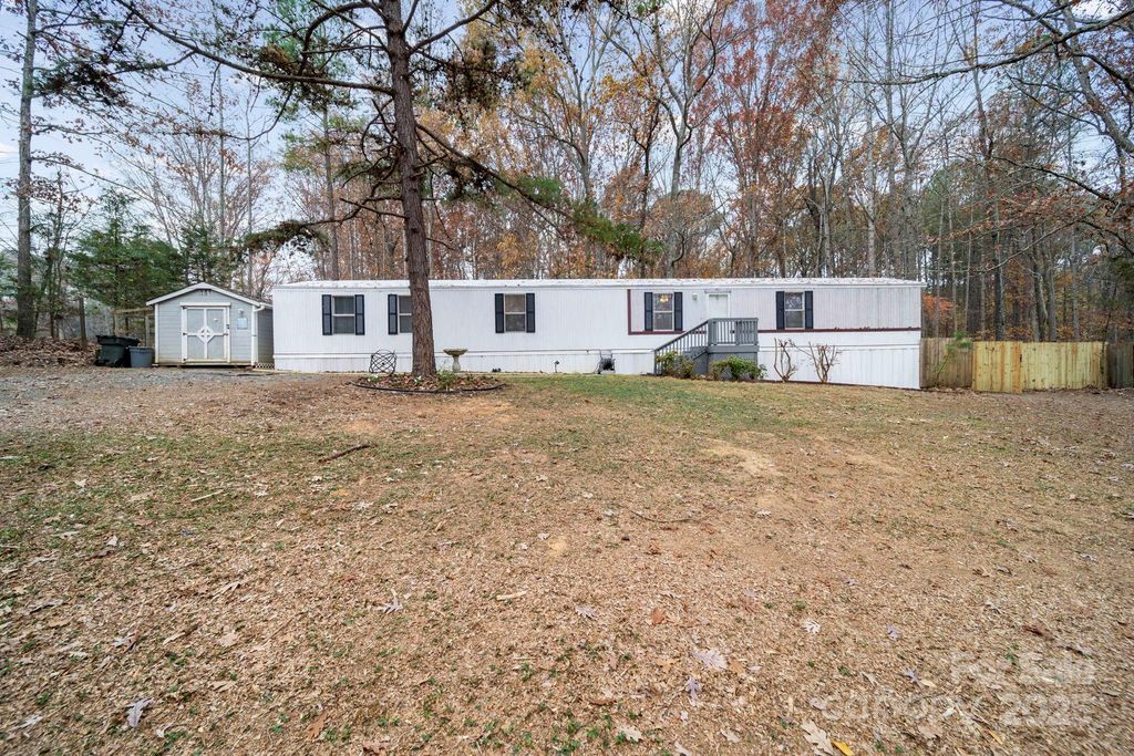 4120 Glenola Drive, Waxhaw, NC 28173