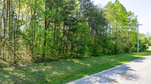 1365 Zeb Haynes Road, Maiden, NC 28650