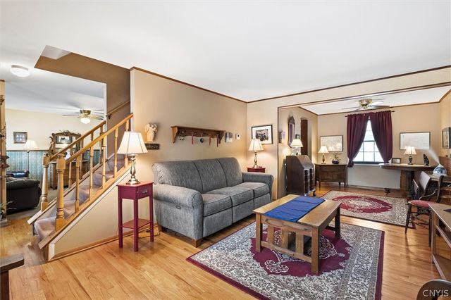 117 Dorando, Salina, NY 13090