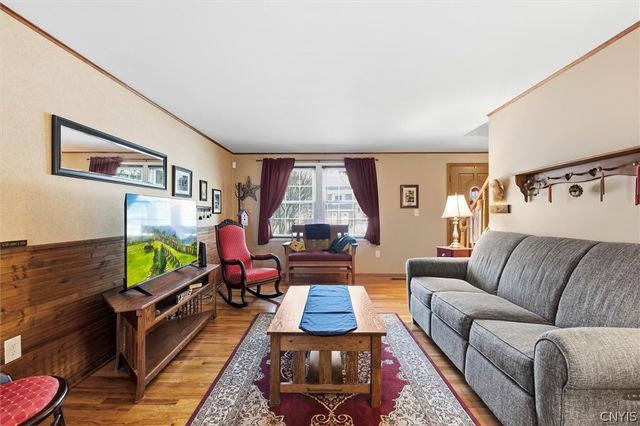 117 Dorando, Salina, NY 13090