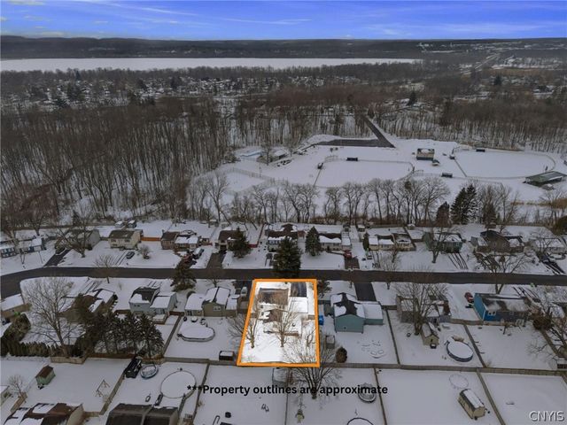 117 Dorando, Salina, NY 13090