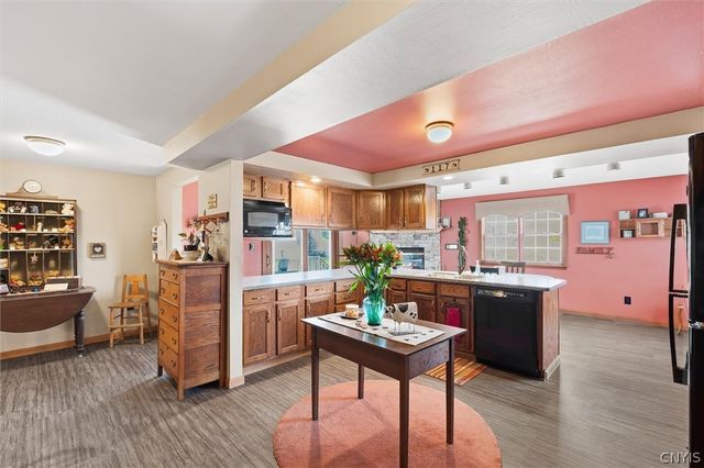 117 Dorando, Salina, NY 13090