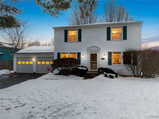 117 Dorando, Salina, NY 13090