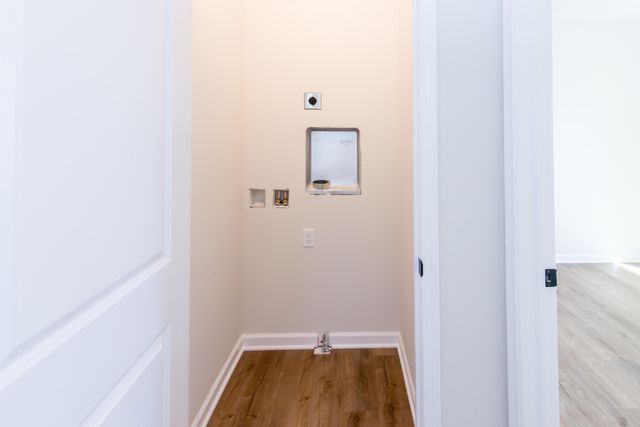 1025 Rebecca Street 15, Marshall, MI 49068