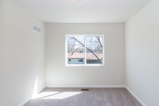 1025 Rebecca Street 15, Marshall, MI 49068