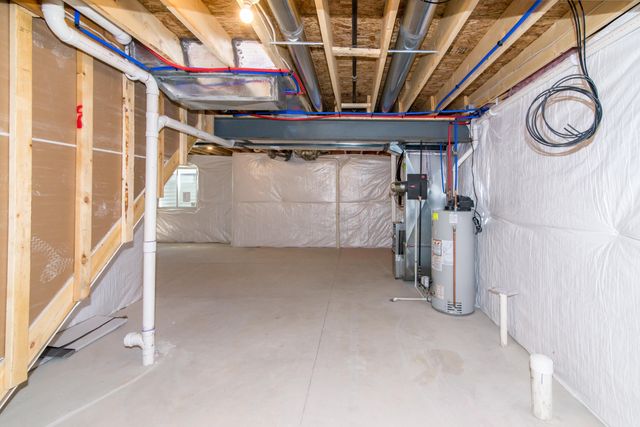 1025 Rebecca Street 15, Marshall, MI 49068