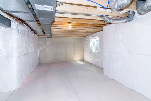 1025 Rebecca Street 15, Marshall, MI 49068