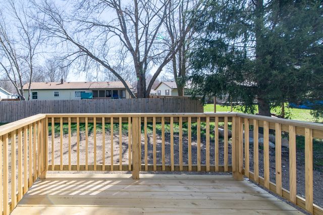 1025 Rebecca Street 15, Marshall, MI 49068