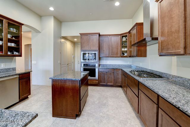 2583 E Reata Ridge Place, Sahuarita, AZ 85629
