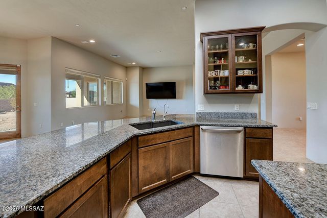 2583 E Reata Ridge Place, Sahuarita, AZ 85629