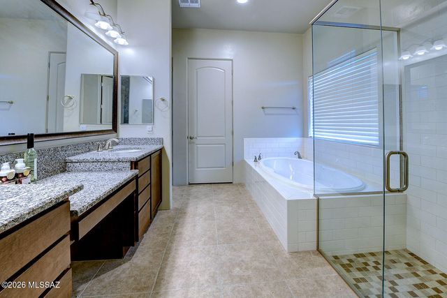 2583 E Reata Ridge Place, Sahuarita, AZ 85629