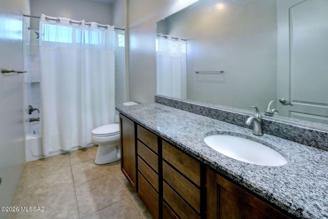 2583 E Reata Ridge Place, Sahuarita, AZ 85629