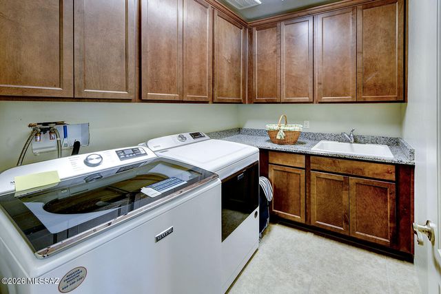 2583 E Reata Ridge Place, Sahuarita, AZ 85629