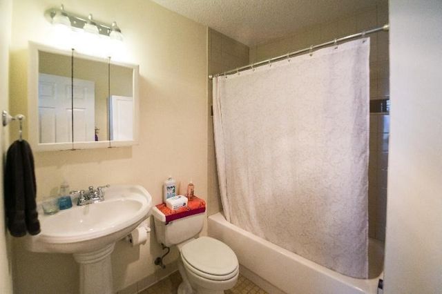 44 Washington St 701, Brookline, MA 02445