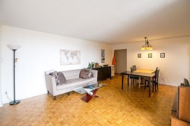 44 Washington St 701, Brookline, MA 02445