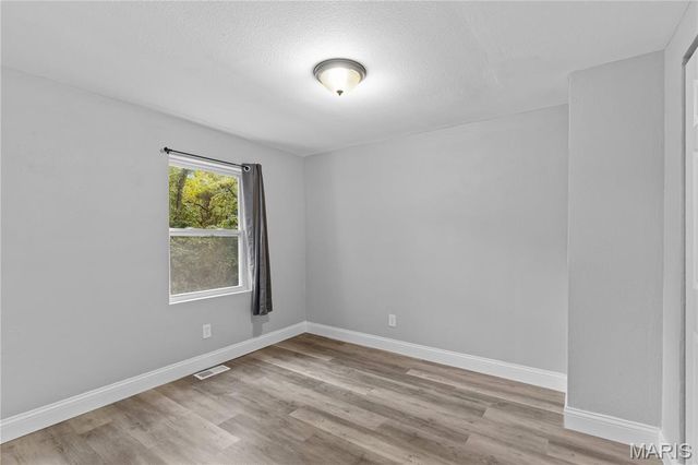 9810 Jacobi Avenue, St Louis, MO 63136