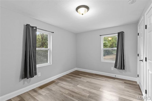 9810 Jacobi Avenue, St Louis, MO 63136