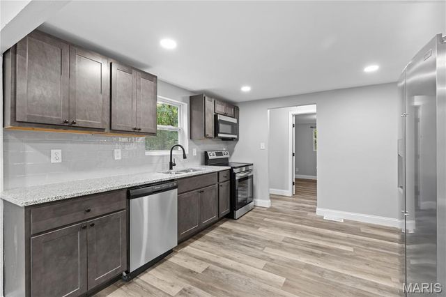 9810 Jacobi Avenue, St Louis, MO 63136