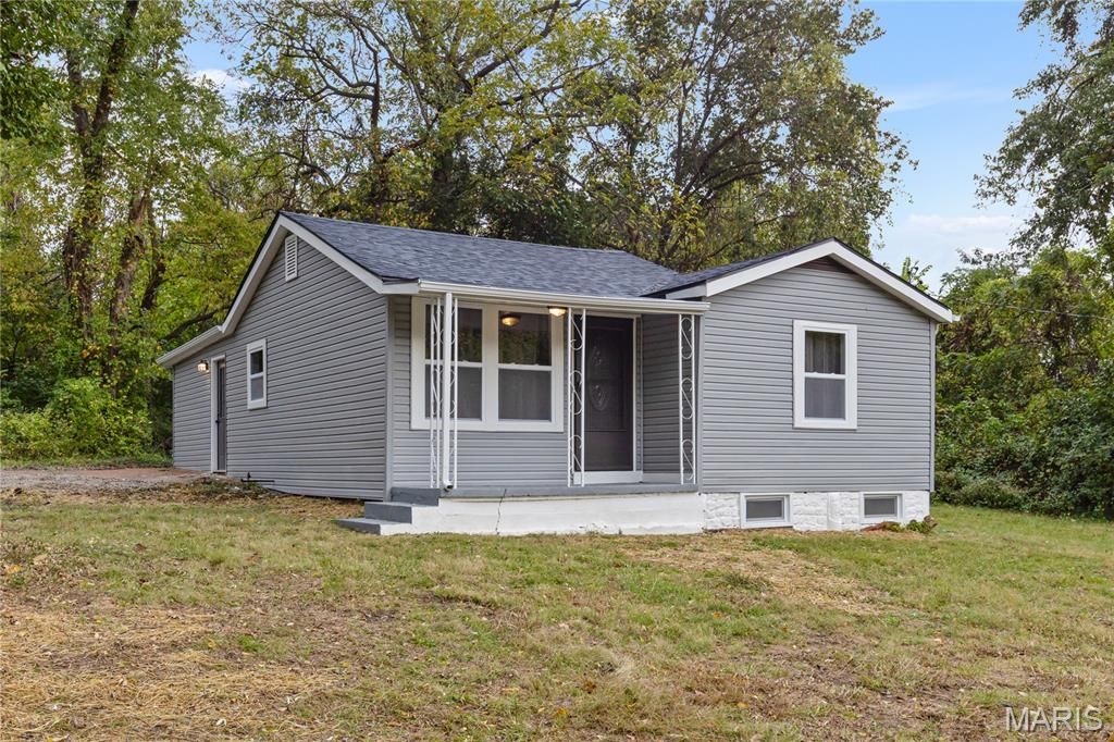 9810 Jacobi Avenue, St Louis, MO 63136