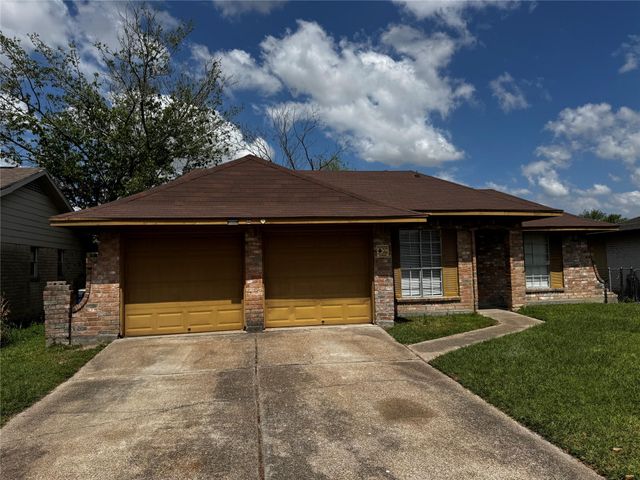1922 Bunzel Street, Houston, TX 77088