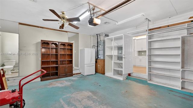 2831 Arthur St, Hollywood, FL 33020