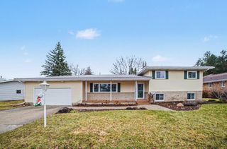 905 Iowa Street, Alma, MI 48801