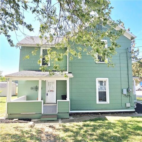 802 Camden Avenue, Parkersburg, WV 26101