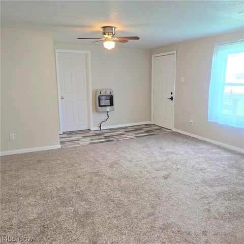 802 Camden Avenue, Parkersburg, WV 26101