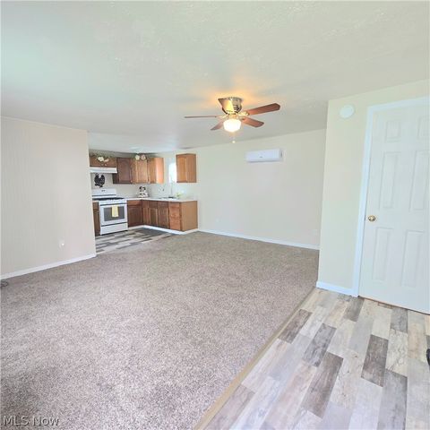 802 Camden Avenue, Parkersburg, WV 26101