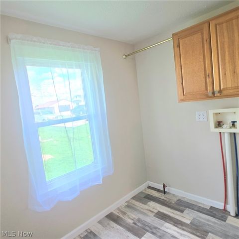 802 Camden Avenue, Parkersburg, WV 26101