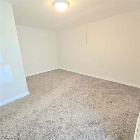 802 Camden Avenue, Parkersburg, WV 26101