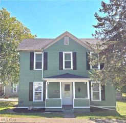 802 Camden Avenue, Parkersburg, WV 26101