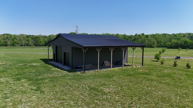 4055 Calista Rd, Cross Plains, TN 37049